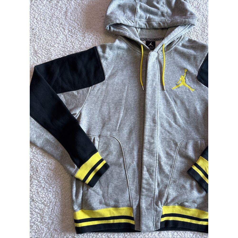 Nike Jordan Jacket Mens M Black Gray Yellow Varsity Hooded Jumpan Fleece - Picture 4 of 8